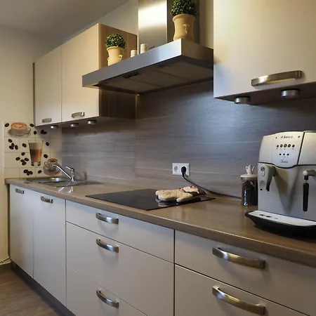 Ferienwohnung Obersulm Апартаменты *